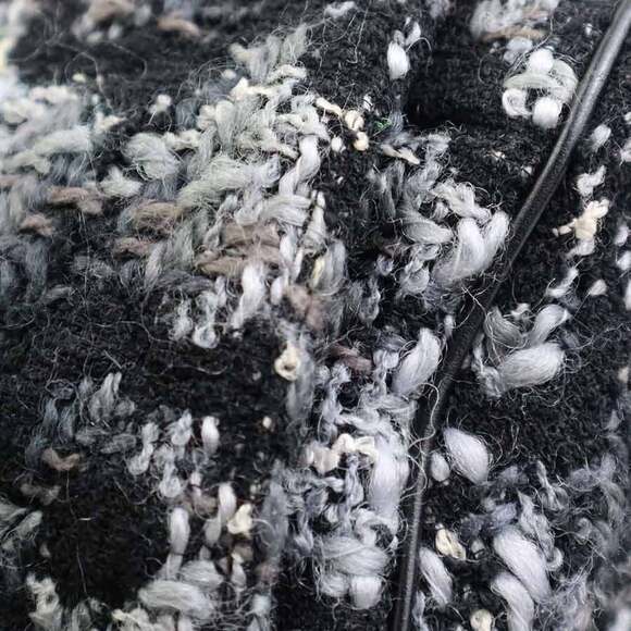 Auth Chanel Camellia Chain Shoulder Bag #160611C14B - Picture 11 of 15